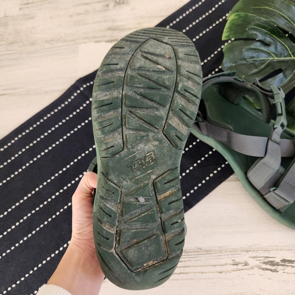 Teva Hurricane Verge Green Strappy Sandals Size 10 - Picture 3 of 9